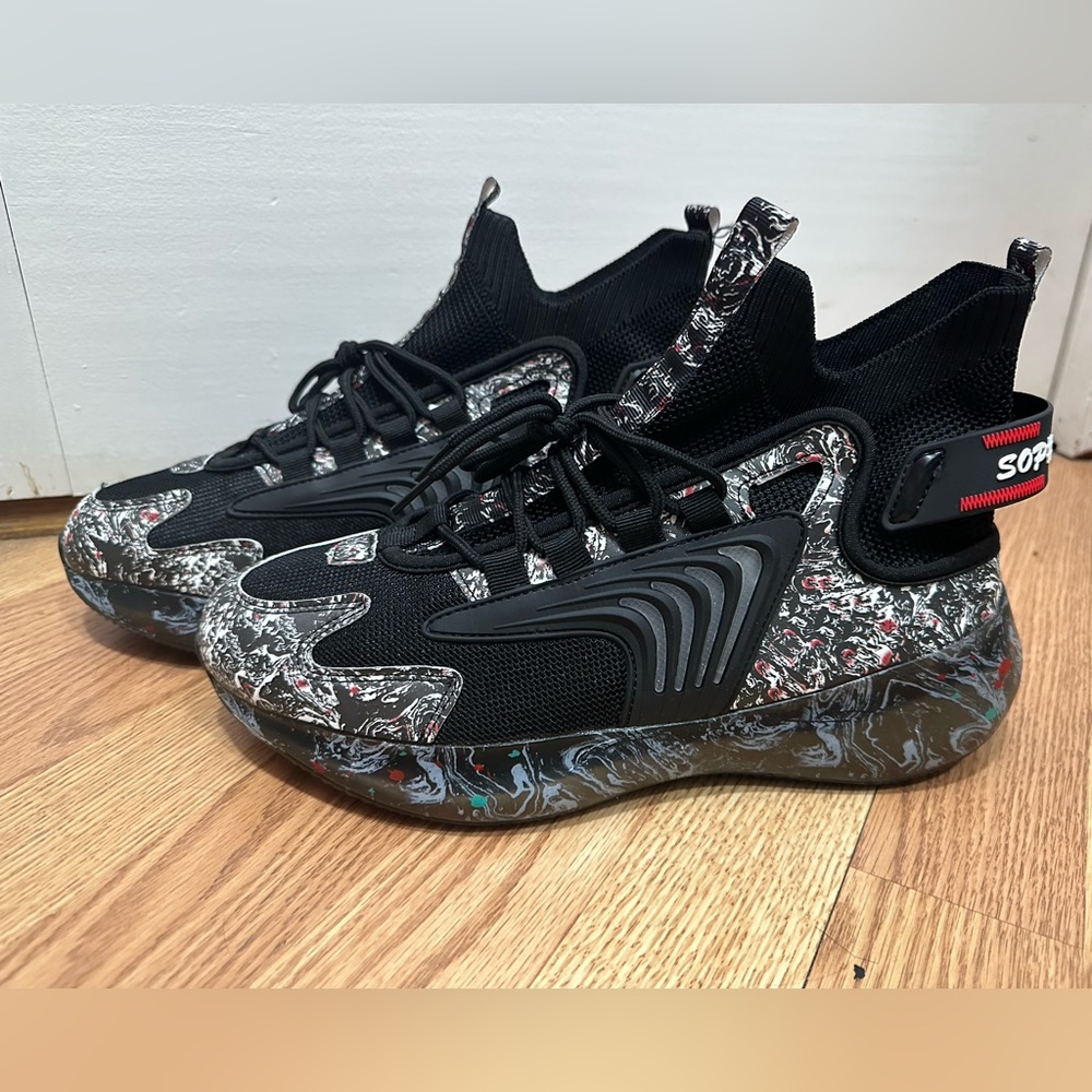 MLO Mens Sneakers Size 10.5